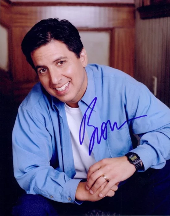 Ray Romano autograph