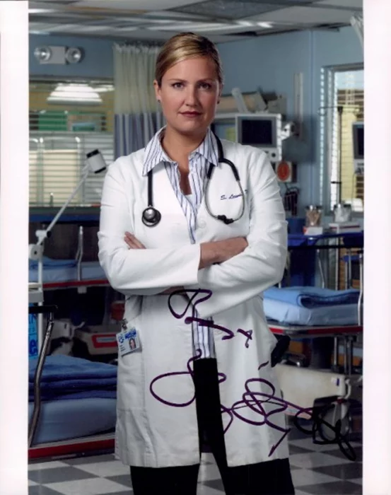 Sherry Stringfield autograph