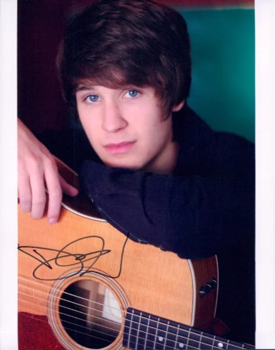 Devon Werkheiser autograph