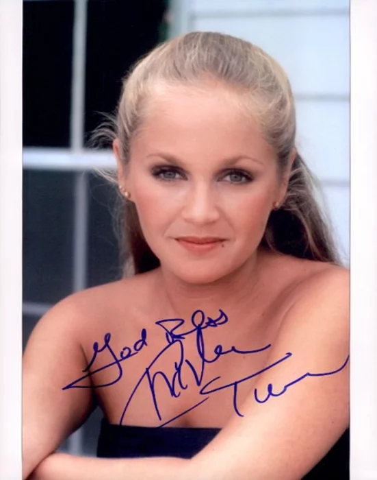 Charlene Tilton autograph