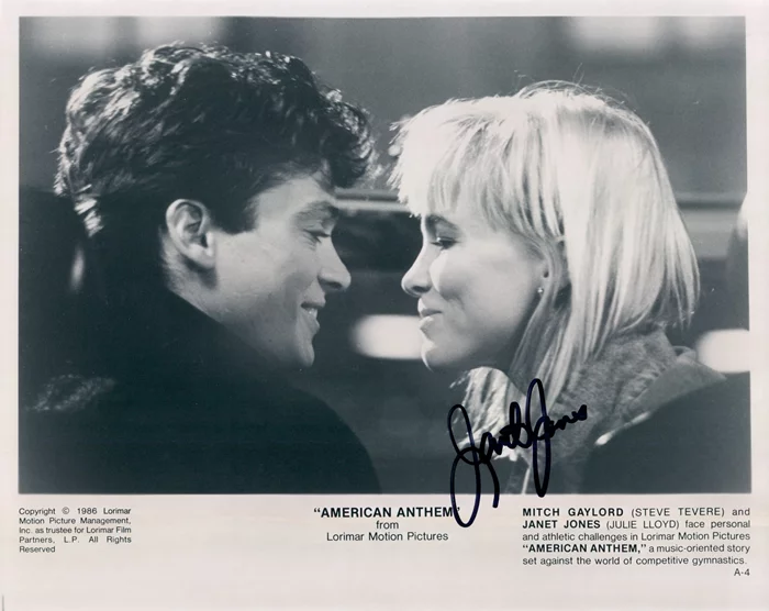 Janet Jones autograph
