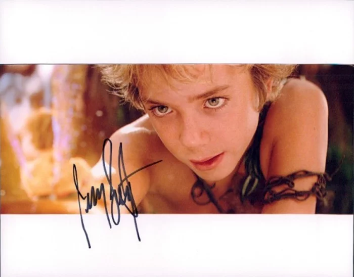 Jeremy Sumpter autograph