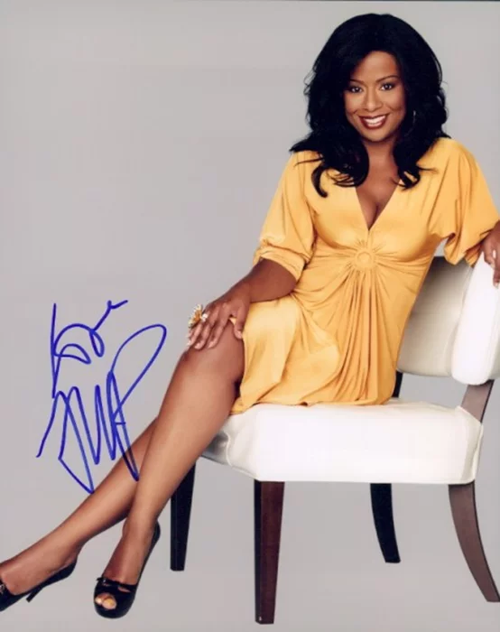 Tempestt Bledsoe autograph