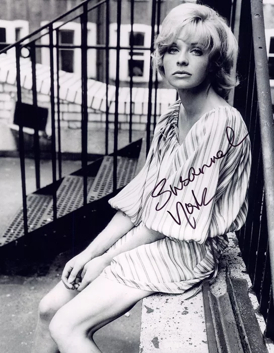 Susannah York autograph