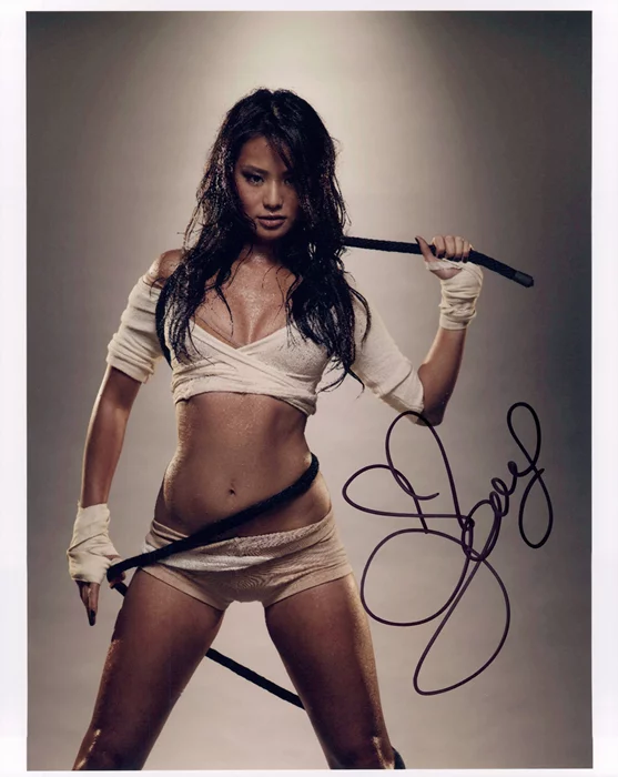 Jamie Chung autograph