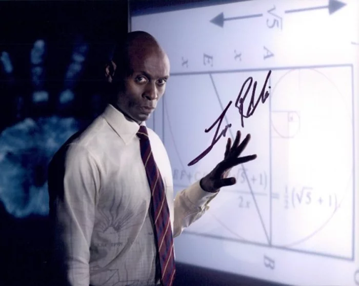 Lance Reddick autograph