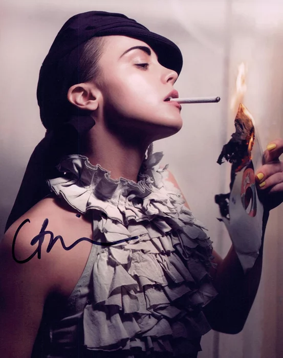 Christina Ricci autograph