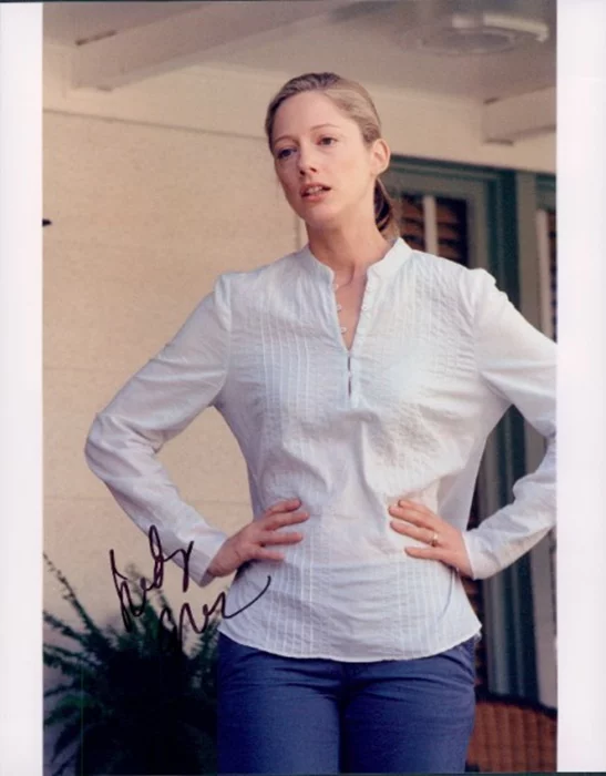 Judy Greer autograph