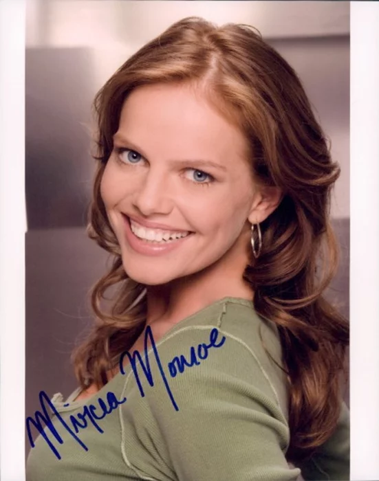 Mircea Monroe autograph