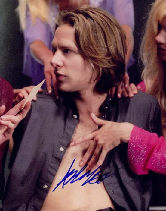 Jacob Pitts autograph