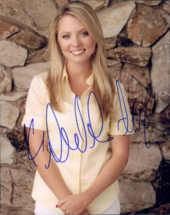 Kaitlin Doubleday autograph
