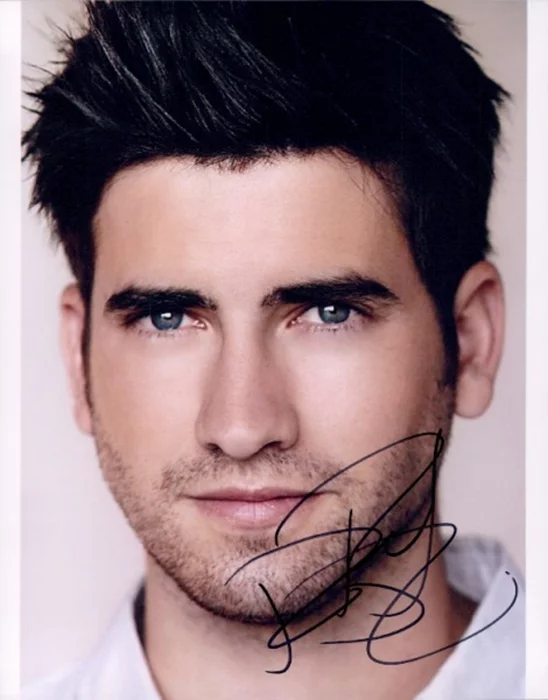 Ryan Rottman autograph