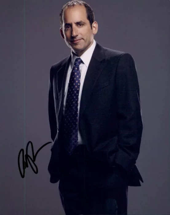 Peter Jacobson autograph