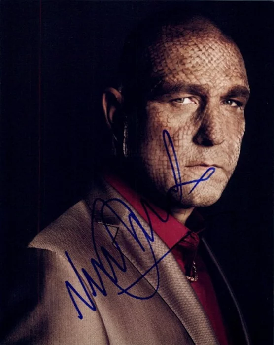 Vinnie Jones autograph