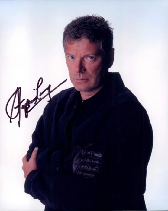 Stephen Lang autograph
