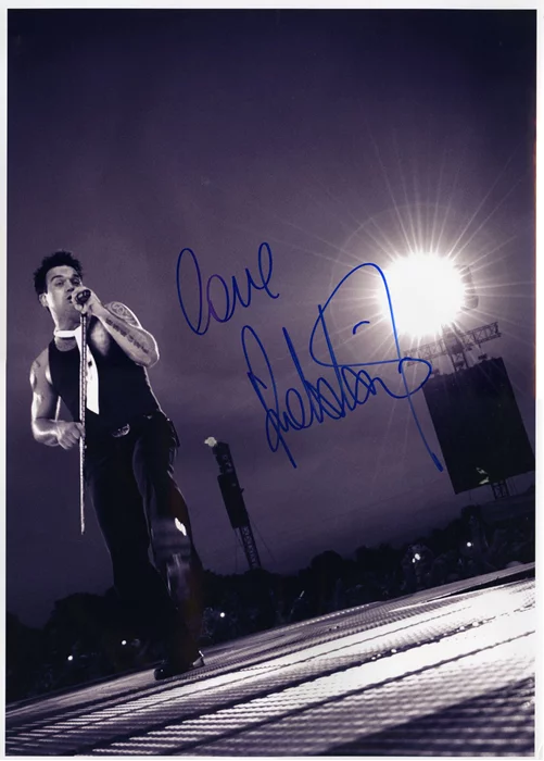 Robbie Williams autograph
