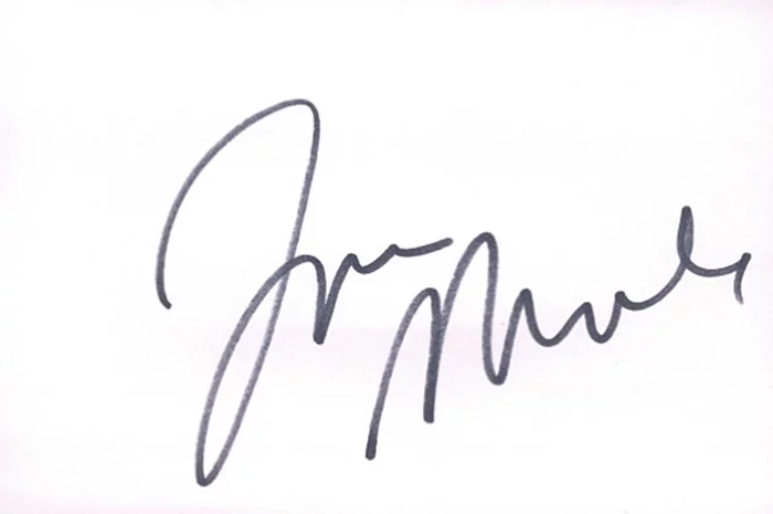 Jena Malone autograph