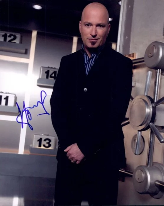 Howie Mandel autograph