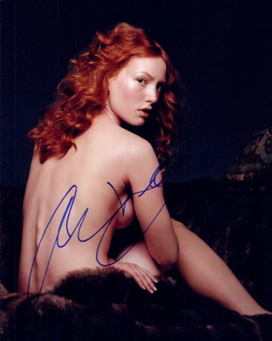 Alicia Witt autograph
