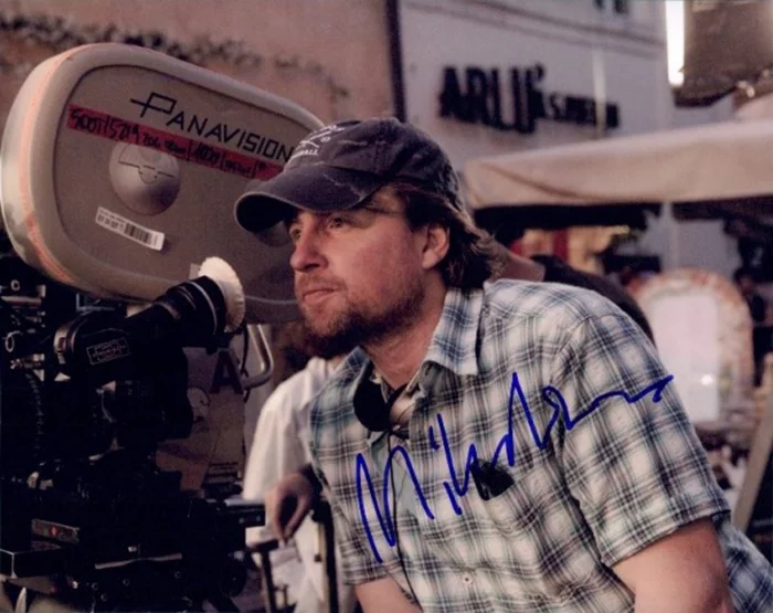 Mikael Hafstrom autograph