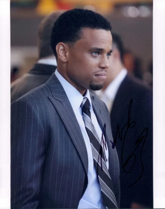 Michael Ealy autograph