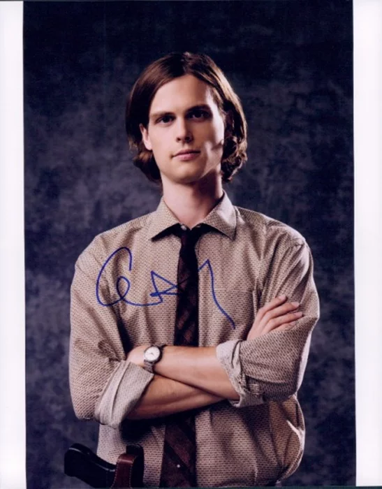 Matthew Gray Gubler autograph