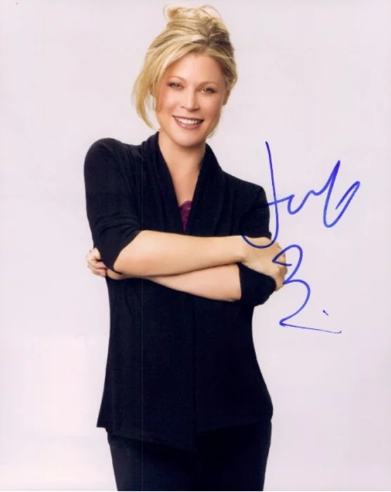 Julie Bowen autograph