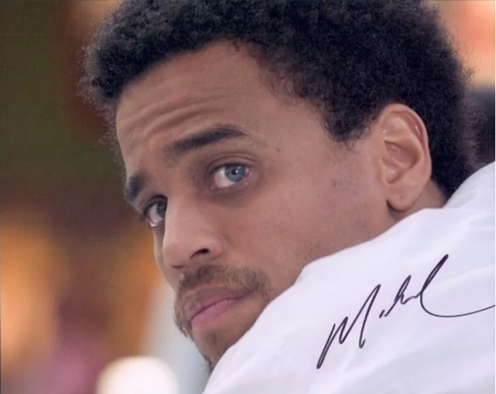 Michael Ealy autograph