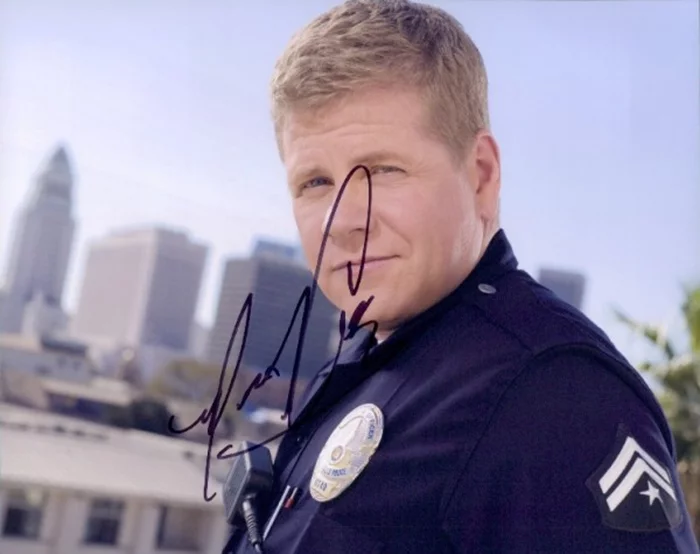 Michael Cudlitz autograph