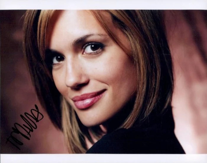 Torrey DeVitto autograph