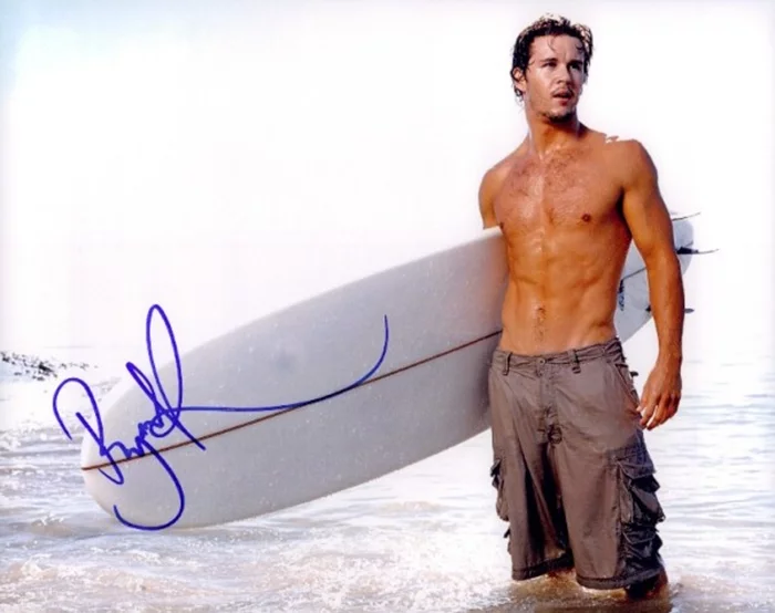 Ryan Kwanten autograph