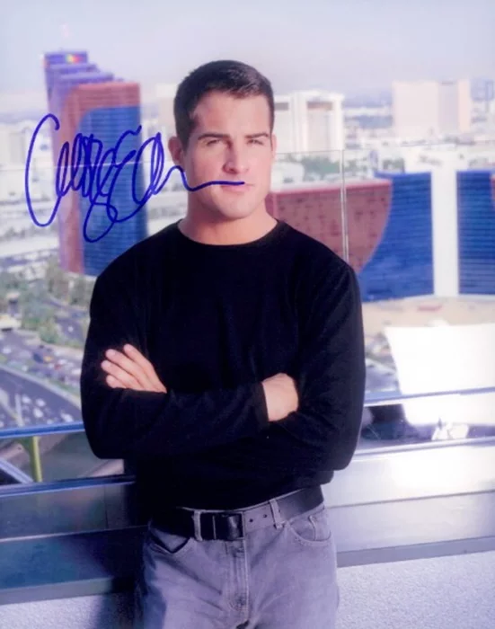 George Eads autograph