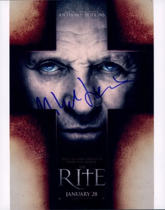 Mikael Hafstrom autograph