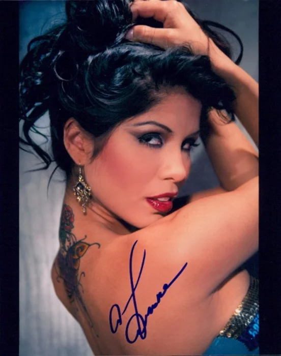 Alexis Amore autograph