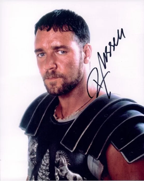 Russell Crowe autograph