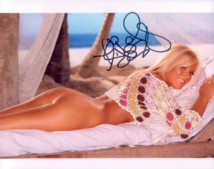 Tiffany Selby autograph