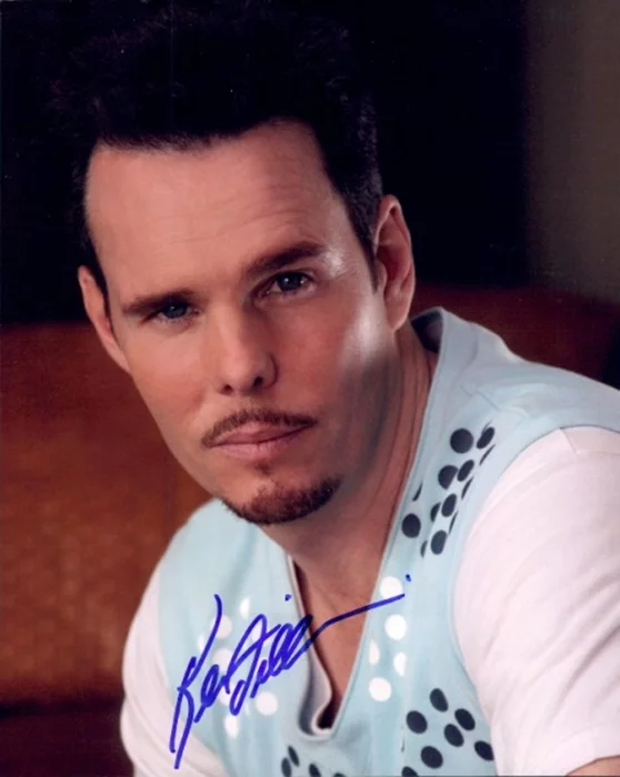 Kevin Dillon autograph