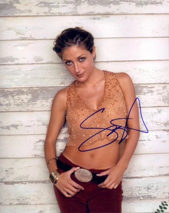 Sasha Alexander autograph