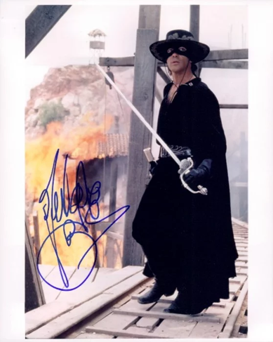 Antonio Banderas autograph
