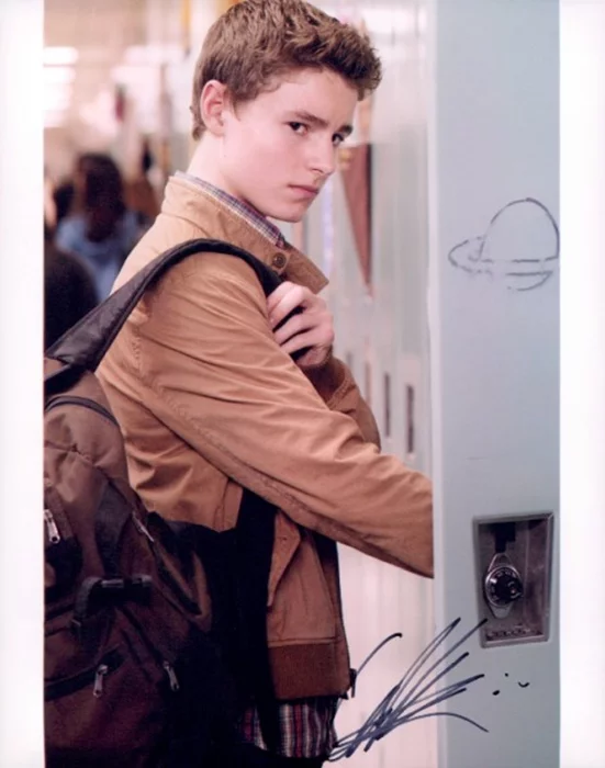 Callan McAuliffe autograph