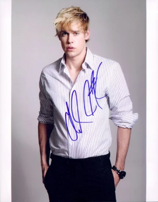 Chord Overstreet autograph