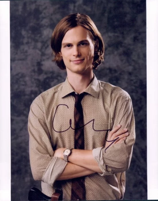 Matthew Gray Gubler autograph