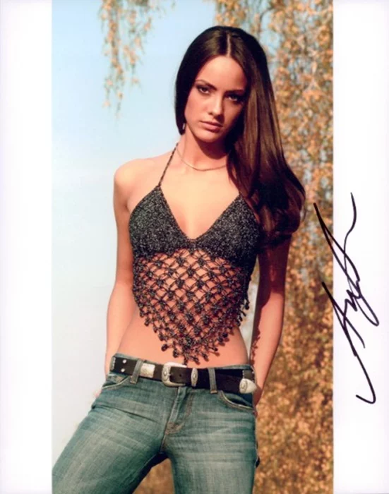 Sofya Skya autograph