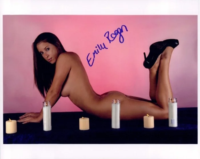 Emily Rogan autograph