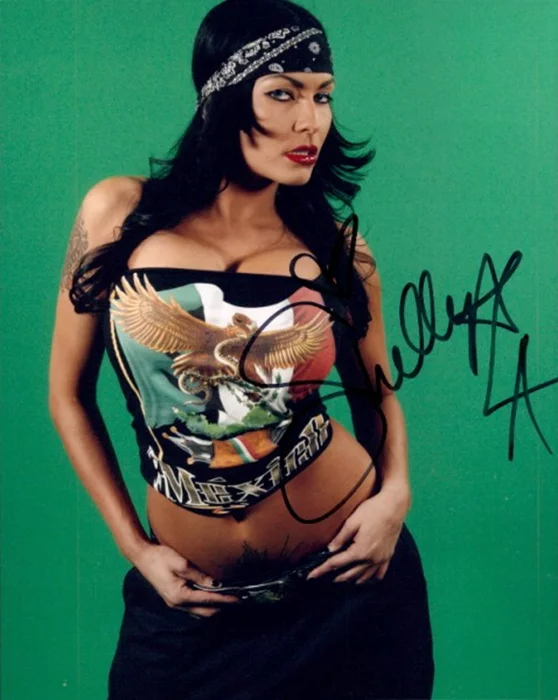 Shelly Martinez autograph