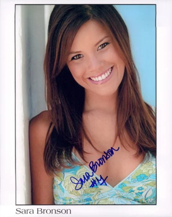 Sara Bronson autograph