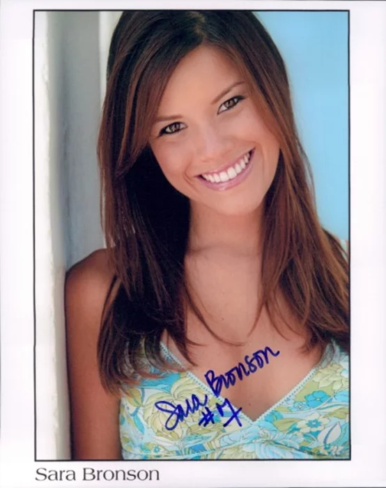 Sara Bronson autograph