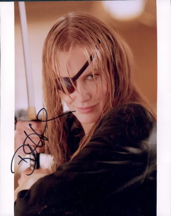 Daryl Hannah autograph