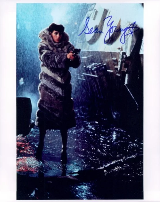 Sean Young autograph