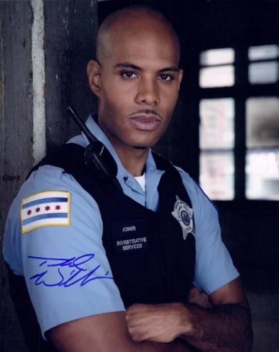 Todd Williams autograph